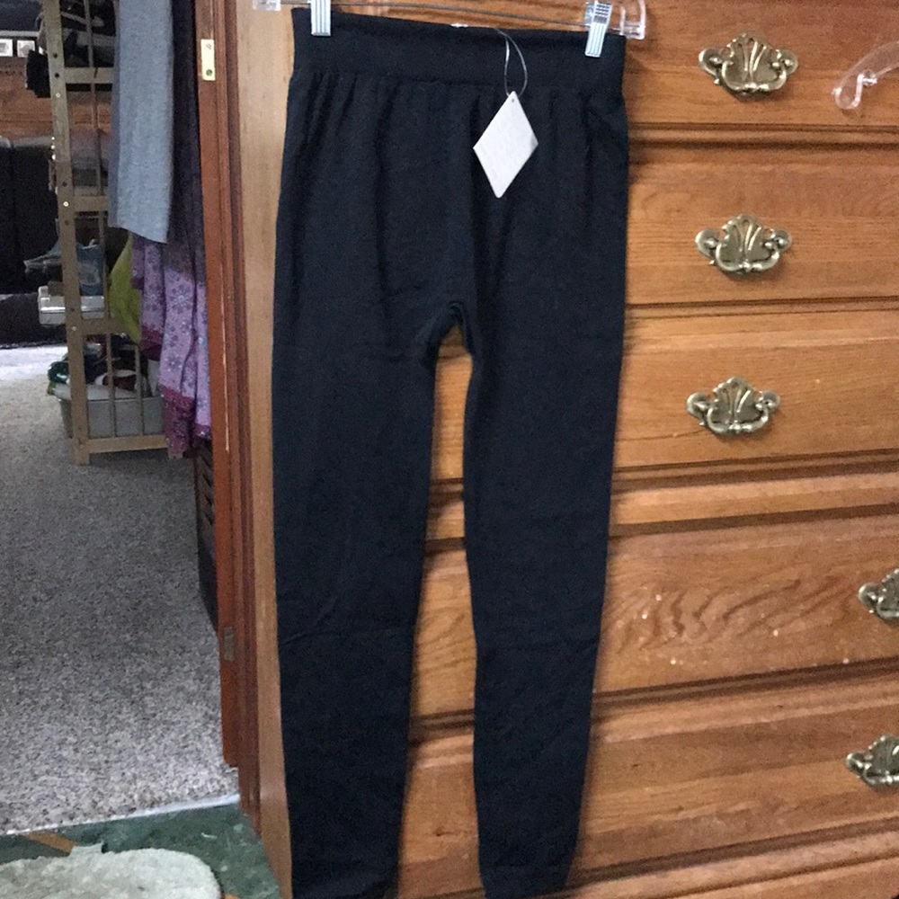 NWT black leggings